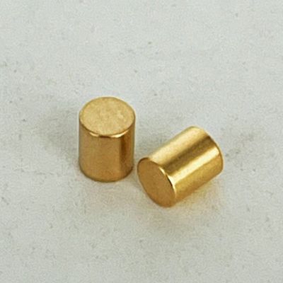 حزمة عجلة عالية الطاقة 3A 12V مطلية بالذهب SMT Pogo Pin 3mm ارتفاع 2.5mm قطر