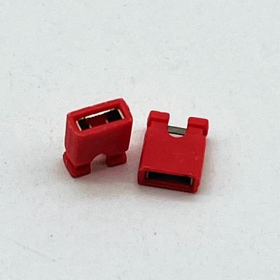 3A-5A 2.54mm Pitch Mini Jumper Height 6.0mm الأحمر الأزرق الأصفر الأسود مع غطاء الشكل المفتوح