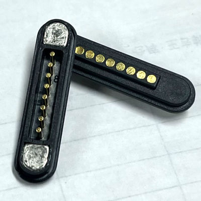 رابط مغناطيسي ذكر إناثي 8pin Pogo Pin Connector للوحة PCB