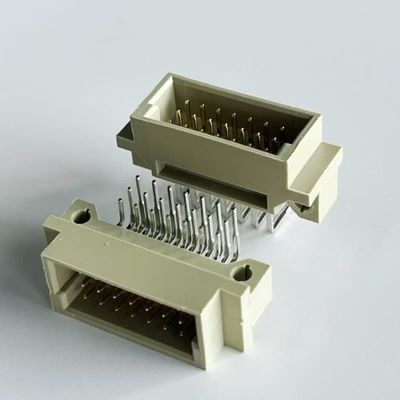 2.54mm دين 41612 رابط 21 الموقف الزاوية اليمنى الذكور 3x7Pin يورو كارد رابط